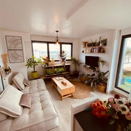 Superbe Appartement Avec Terrasse Et Vue