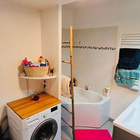 Superbe Appartement Avec Terrasse Et Vue *